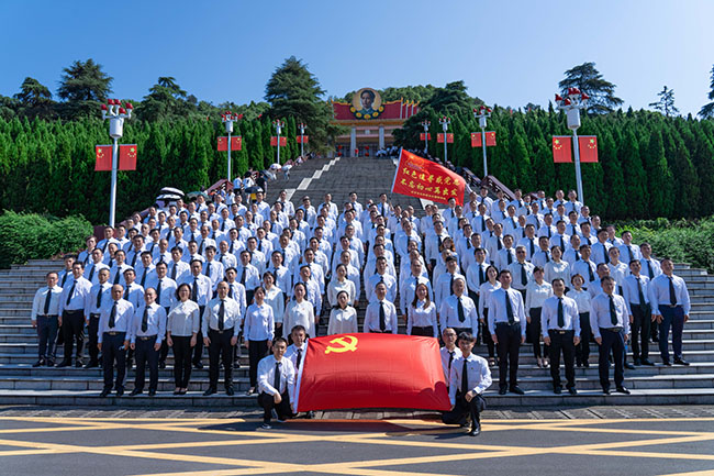 缅怀革命先烈 传承红色基因 方大集团党史学习教育在江西红土地掀起热潮